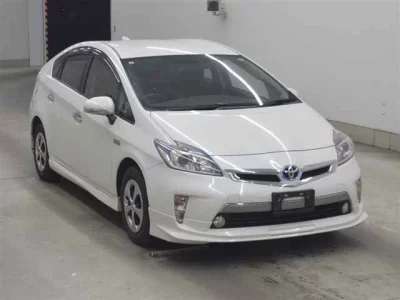 Toyota PRIUS PHV