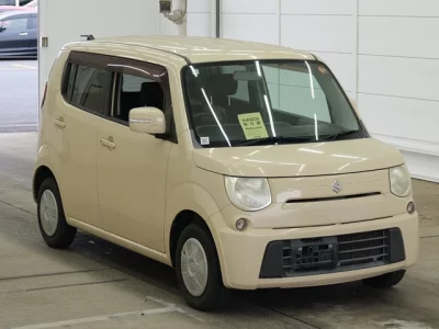Suzuki MRWAGON
