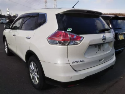 Nissan X-TRAIL  с аукциона в Японии