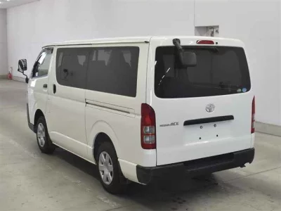Toyota REGIUS ACE VAN