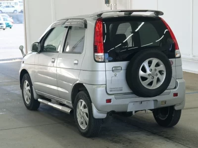 Daihatsu TERIOS KID