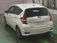 Nissan NOTE лот № 3004 оценка 4  с аукциона в Японии 1