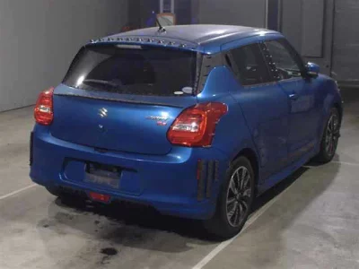 Suzuki SWIFT  с аукциона в Японии