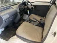 Suzuki CARRY TRUCK лот № 7038 оценка 3  с аукциона в Японии 4