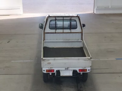 Suzuki CARRY TRUCK  с аукциона в Японии
