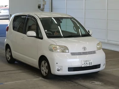 Toyota PORTE