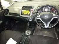 Honda FIT лот № 1091 оценка R  с аукциона в Японии 2