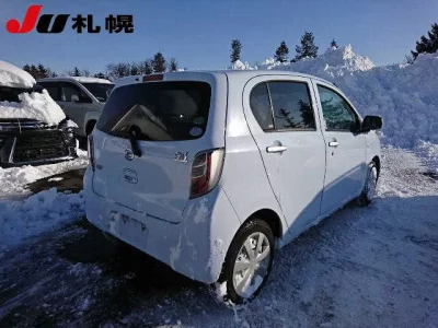 Daihatsu MIRA E S