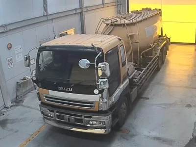 Isuzu TRUCK