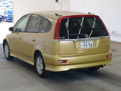 Honda STREAM  с аукциона в Японии