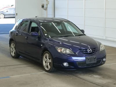 Mazda AXELA  с аукциона в Японии