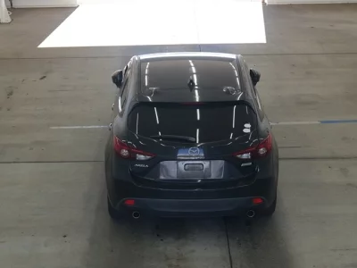 Mazda AXELA  с аукциона в Японии