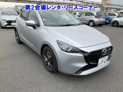 Mazda MAZDA2