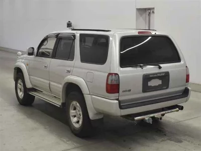 Toyota HILUX SURF