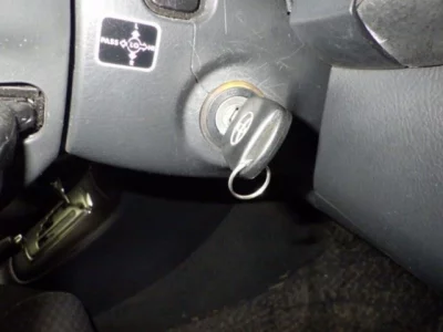 Toyota AVENSIS SEDAN