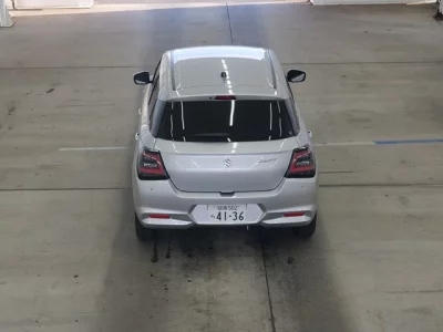 Suzuki SWIFT  с аукциона в Японии