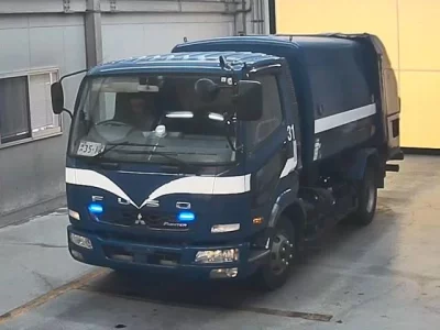 Mitsubishi FUSO FIGHTER