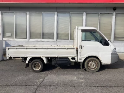 Mazda BONGO  с аукциона в Японии