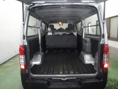 Nissan CARAVAN VAN