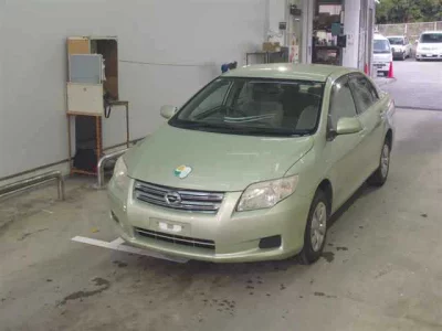 Toyota COROLLA AXIO  с аукциона в Японии
