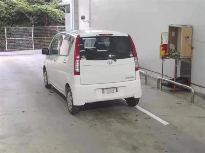 Daihatsu MOVE  с аукциона в Японии