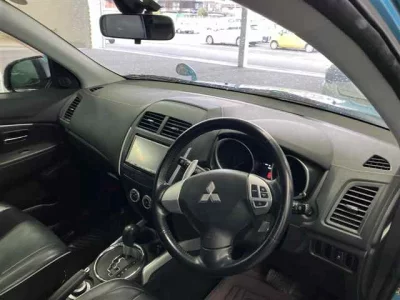Mitsubishi RVR