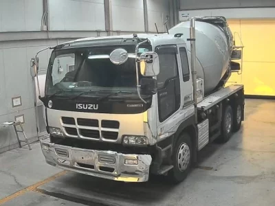 Isuzu TRUCK