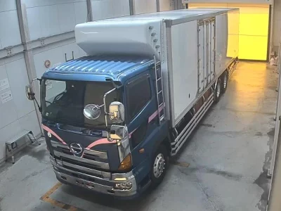 Hino TRUCK