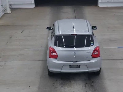 Suzuki SWIFT  с аукциона в Японии