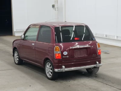 Daihatsu MIRA