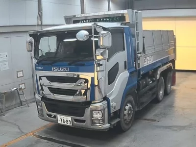 Isuzu TRUCK