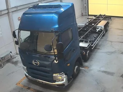 Hino TRUCK