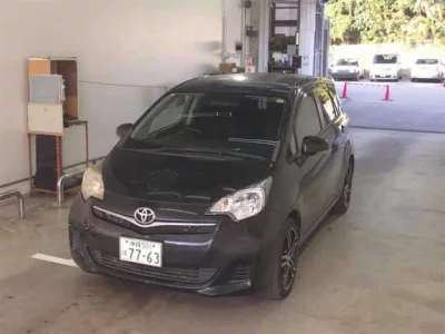Toyota RACTIS  с аукциона в Японии