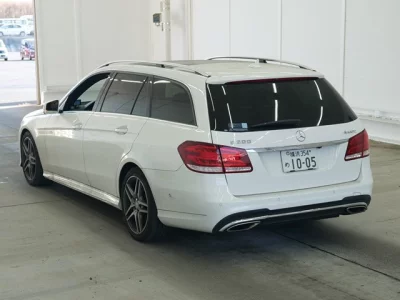 Mercedes-Benz E CLASS WAGON