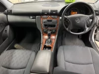 Mercedes-Benz C CLASS лот № 5061 оценка 3.5  с аукциона в Японии 4