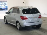 Mercedes-Benz B CLASS лот № 5062 оценка 4  с аукциона в Японии 1