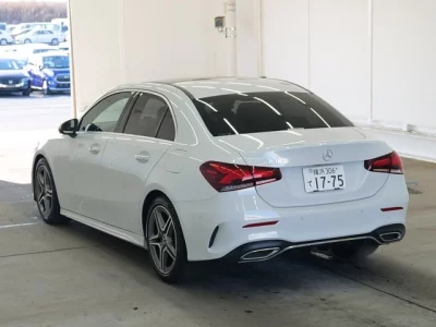 Mercedes-Benz A CLASS  с аукциона в Японии