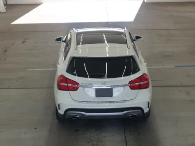 Mercedes-Benz GLA CLASS