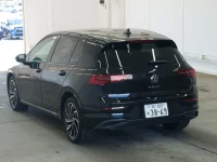 Volkswagen GOLF лот № 5083 оценка 4.5  с аукциона в Японии 1