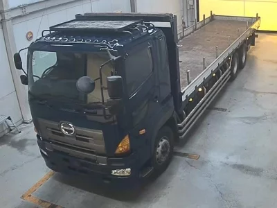 Hino TRUCK