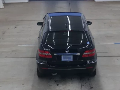 Mercedes-Benz B CLASS