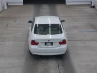 BMW 3-Series лот № 5117 оценка 4  с аукциона в Японии 2