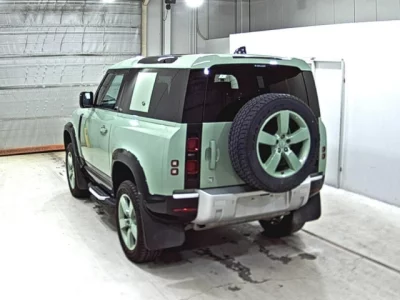 Rover DEFENDER