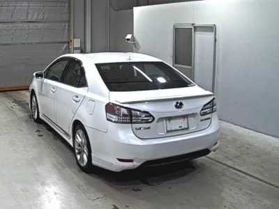 Lexus HS