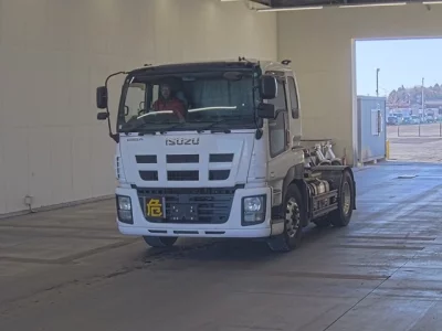 Isuzu GIGA