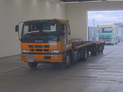 Isuzu GIGA