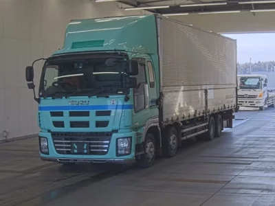 Isuzu GIGA