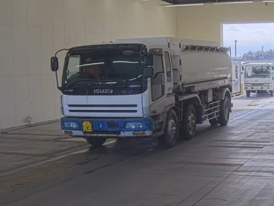 Isuzu GIGA