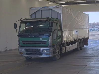 Isuzu GIGA