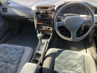 Toyota CARINA лот № 20012 оценка 3  с аукциона в Японии 3